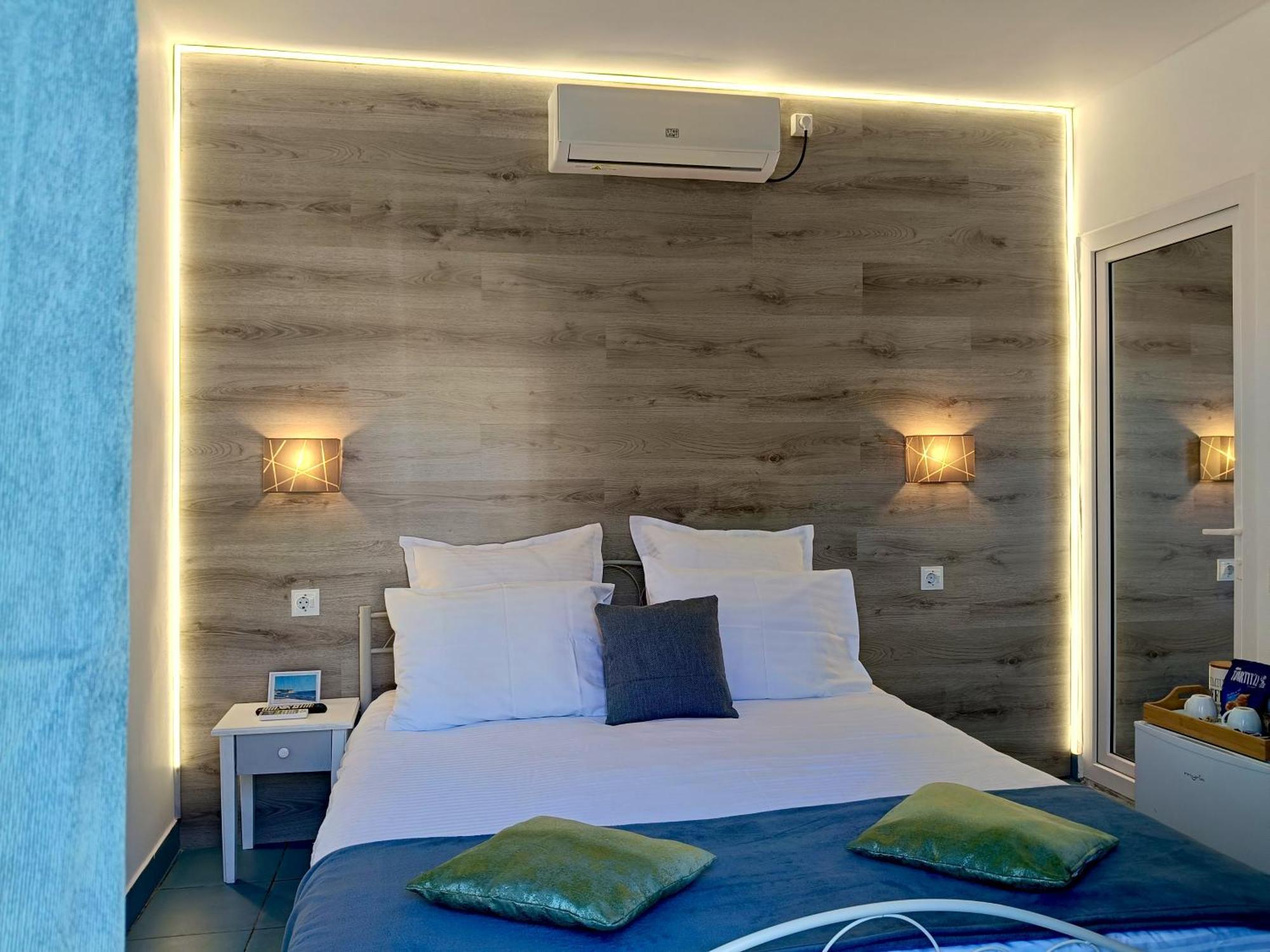 Casa Babica Guesthouse 科斯蒂内什蒂 外观 照片